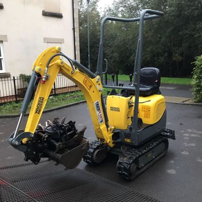 Midi Excavator hire
