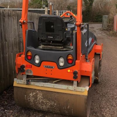 Hamm HD 12VV 1200 for hire