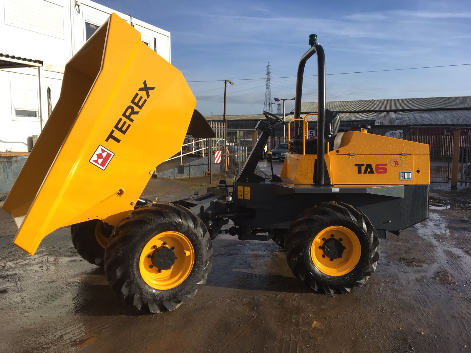 Tips on Hiring and Using Dumper Trucks