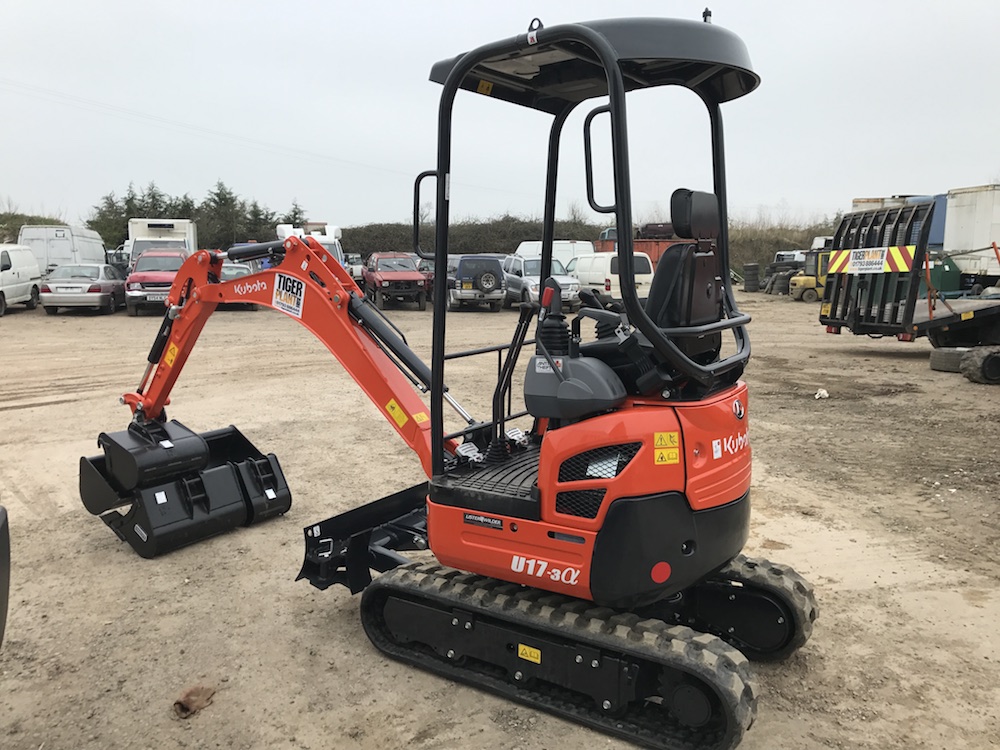 Everything You Should Know About Telehandler Driver Hire