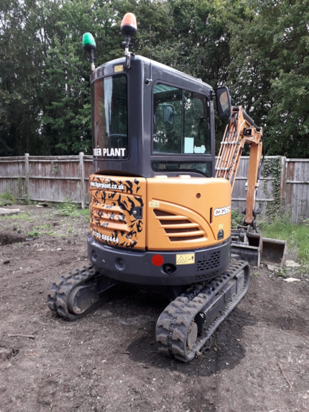 Why opt for plant hire for the construction industry?